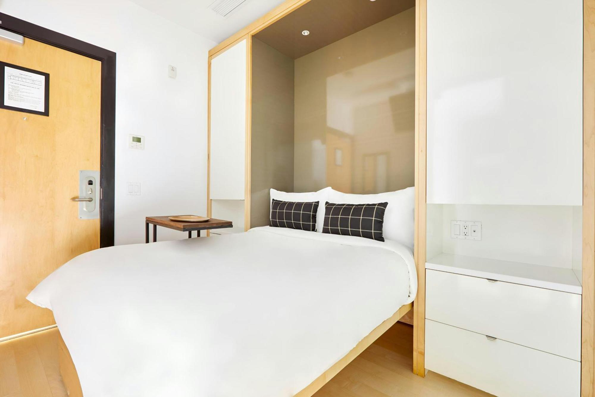 The Beverley Hotel Queen West, Sonder By Marriott Bonvoy 3* Toronto